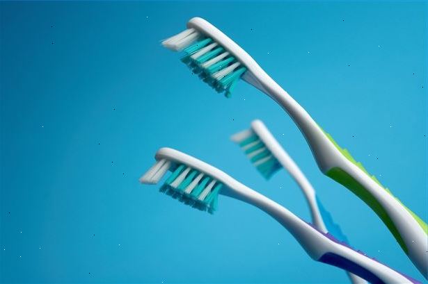 Hvordan å sterilisere en tannbørste